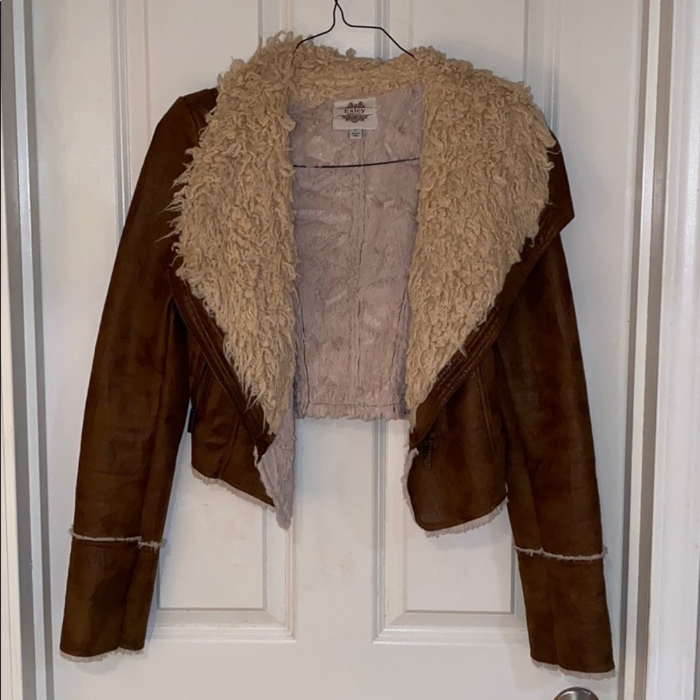 Cropped jacket